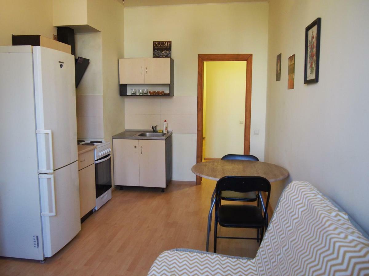 Dolphin Apartment Odessa Buitenkant foto